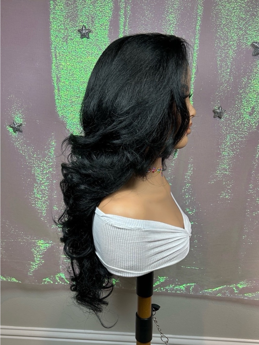 Synthetic Premium Black Long Wavy Lace Front Wig - Natural Volume - Picture 2 of 3